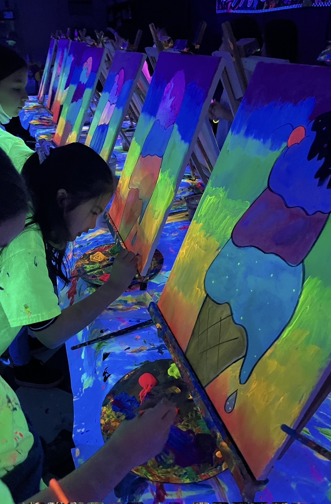 Glow painting canvases